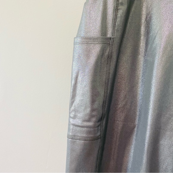 Cato Metallic Leggings 22/24W - Picture 3 of 6